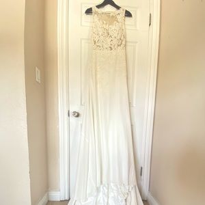 Pronovias Oseleta bridal dress